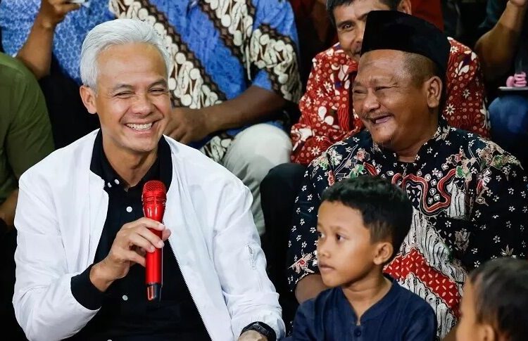 Kata Ganjar, Di Surakarta 'Banteng' Kuat Sekali 1 Kata Ganjar, Di Surakarta ‘Banteng’ Kuat Sekali