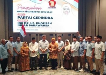 Gerindra Resmi Usung Khofifah Indar Parawansa Maju di Pilgub Jatim 2 Khofifah Mulai Beri Isyarat Gabung Tim Pemenangan Prabowo-Gibran