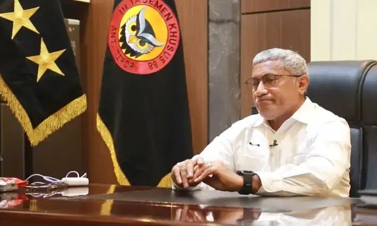 Presiden Tunjuk Irjen Marthinus Hukom sebagai Kepala BNN