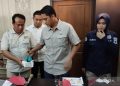 Polisi tangkap karyawan, gelapkan uang perusahaan Rp519,22 juta 4 Polisi tangkap karyawan, gelapkan uang perusahaan Rp519,22 juta