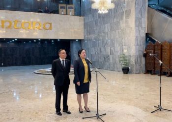 Menghindari Kisruh, 9 Fraksi DPR Sepakat Tunda Pembahasan Revisi UU MK