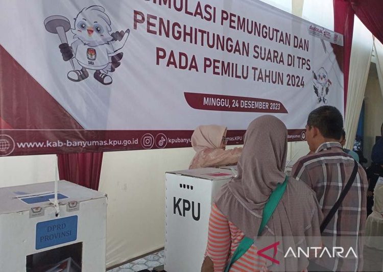 KPU Banyumas gelar simulasi pemungutan suara di TPS