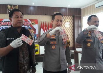 Polres Temanggung tahan dua pengedar uang palsu