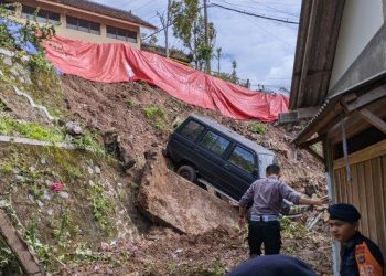 Potensi Banjir Genangan dan Tanah Longsor di Kulonprogo Tinggi, Warga Diminta Waspada » Warga Berita