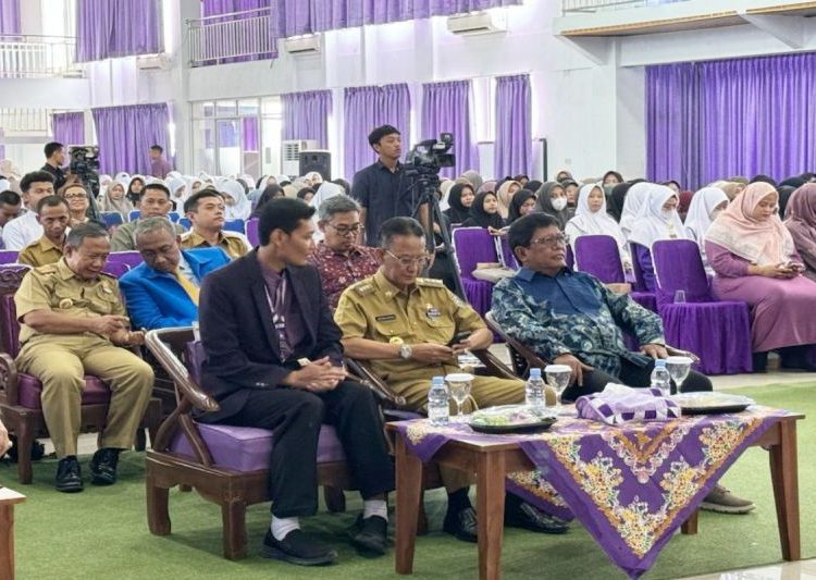 Civitas akademika perlu manfaatkan internet sebagai penunjang belajar mengajar 1 Civitas akademika perlu manfaatkan internet sebagai penunjang belajar mengajar