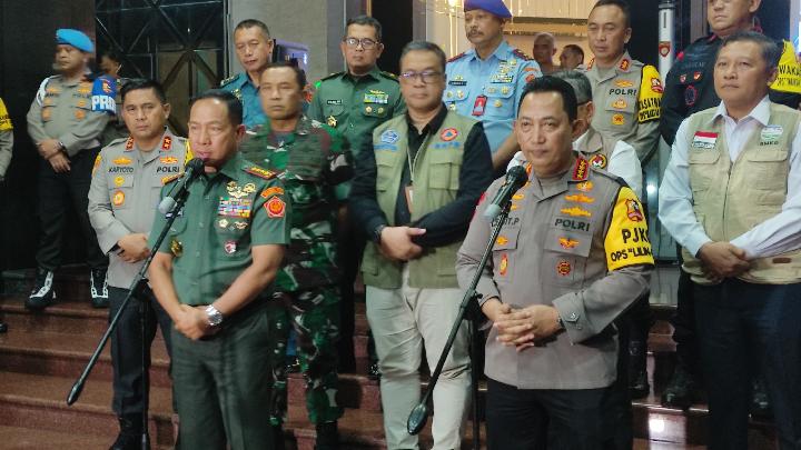 Kapolri Tegaskan, Pilpres Adalah Mencari Pemimpin yang Melanjutkan Kebijakan Presiden Jokowi » Warga Berita 1 Kapolri Tegaskan, Pilpres Adalah Mencari Pemimpin yang Melanjutkan Kebijakan Presiden Jokowi » Warga Berita
