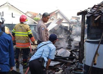 Gegara Lupa Matikan Kompor, Rumah dan Seisinya di Yogya Ludes Dilalap Api » Warga Berita