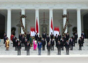 Diduga Karena Dipicu Ketidaknetralan Jokowi, 15 Orang Menteri Dikabarkan Bakal Mundur » Warga Berita