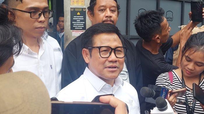 Cak Imin Mengaku Kehilangan Sejumlah Teman Dekat Karena Dibeli Paslon Lain, Siapa? » Warga Berita 1 Cak Imin Mengaku Kehilangan Sejumlah Teman Dekat Karena Dibeli Paslon Lain, Siapa? » Warga Berita