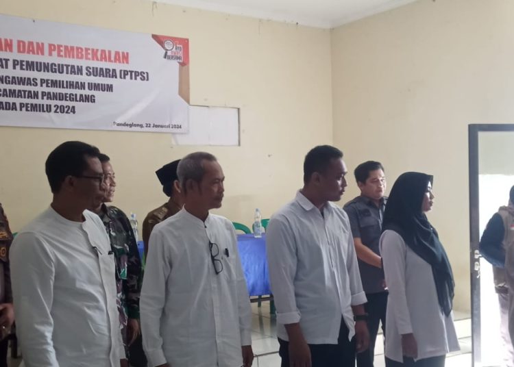 Cegah Pelanggaran, Bawaslu Pandeglang Lantik 3.759 Pengawas TPS – Warga Berita 1 Cegah Pelanggaran, Bawaslu Pandeglang Lantik 3.759 Pengawas TPS – Warga Berita