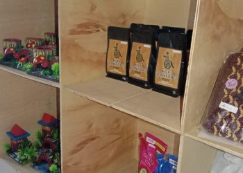 Jualan Kopi Buntung Jadi Untung