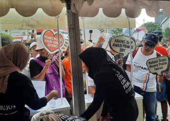 Bawaslu Kampanyekan Pemilu Damai Berintegritas di “Car Free Day”