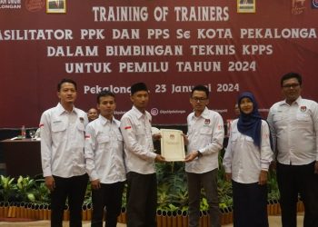 PPK dan PPS di Kota Pekalongan Dibekali ToT