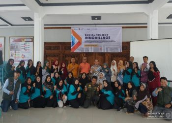 Gelar Program Sociopreneurship, Tim Omah Anyam UNS Dampingi UMKM Lokal Desa Ngunut, Karanganyar