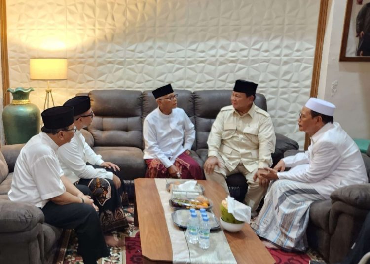 Didampingi Ketua TKD Jatim, Prabowo Subianto Silaturrahmi Ke Ponpes Genggong Probolinggo 1 Didampingi Ketua TKD Jatim, Prabowo Subianto Silaturrahmi Ke Ponpes Genggong Probolinggo