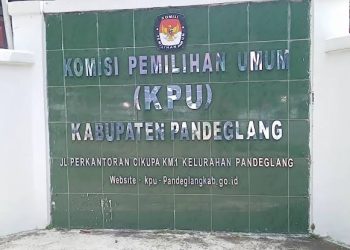 KPU Pandeglang Siapkan Perahu Karet untuk Distribusi Logistik Pemilu ke Daerah Pelosok – Warga Berita