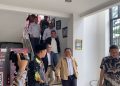 Al Muktabar Periksa Kesiapan Pemilu 2024 di KPU Banten – Warga Berita