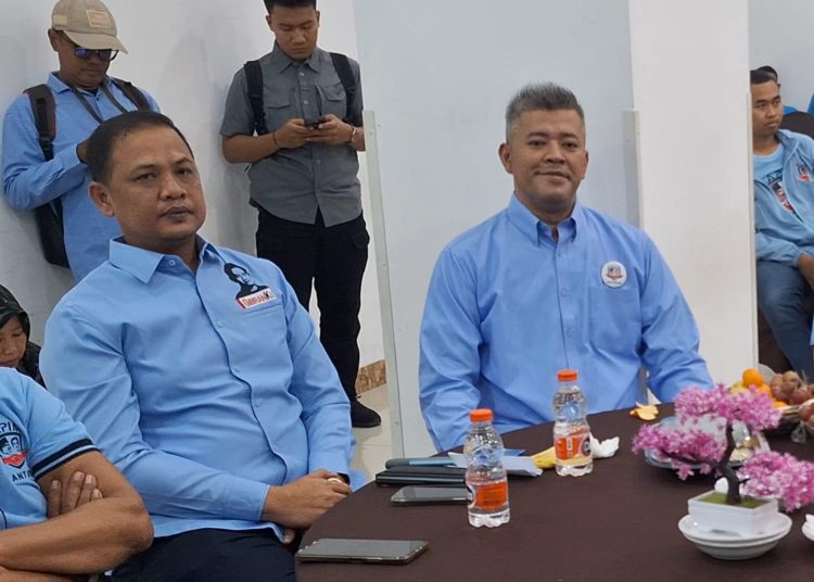 Saling Puji Isro-Endang, Indikasi Penjajakan untuk Pilkada 2024 Kota Cilegon – Warga Berita 1 Saling Puji Isro-Endang, Indikasi Penjajakan untuk Pilkada 2024 Kota Cilegon – Warga Berita