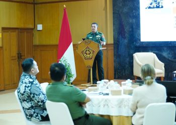 Puspen TNI dan FTII Gelar Dialog Netralitas TNI pada Pemilu 2024 – Warga Berita