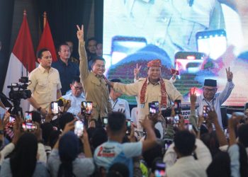 Prabowo Banggakan Sekretaris Pribadinya yang Putra Bengkulu, Ini Sosoknya – Warga Berita