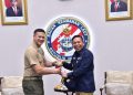 Bahas Kerja Sama Bilateral, Kepala Bakamla RI Terima Kunjungan U.S. Naval Attache – Warga Berita