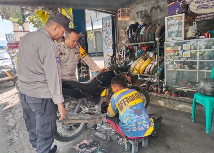 Sambang Bengkel, Polsek Bantarkawung Imbau Pemilik Tidak Melayani Pemasangan Knalpot Tidak Standar