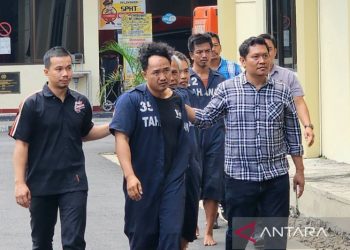 Tersangka pembawa ratusan anjing membeli Rp250 ribu per ekor