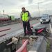 Seorang pemotor jatuh dari atas jembatan layang di Semarang