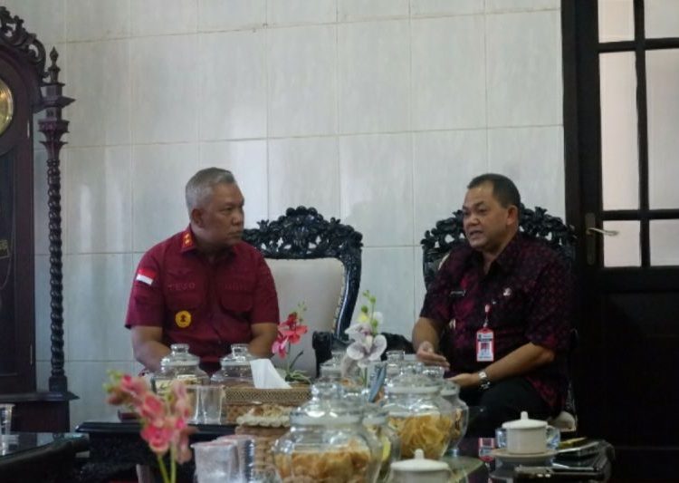 Kepala Kemenkumham Jateng dan Bupati Semarang bahas relokasi Lapas Ambarawa 1 Kepala Kemenkumham Jateng dan Bupati Semarang bahas relokasi Lapas Ambarawa