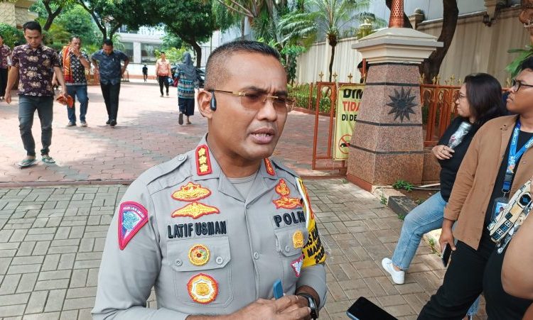 Polisi Ingatkan, Pemasangan APK Yang Membahayakan Dapat Dijerat Pidana – Warga Berita
