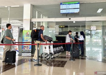 Bandara Abd Saleh Malang kembali beroperasi pascaterdambak abu Semeru