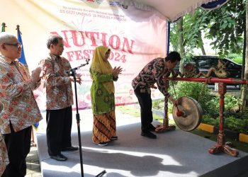 Keluarga Melek Gizi Cikal Bakal Gen Z Berprestasi – Universitas Muhammadiyah Semarang