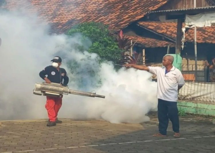 Pemkab Batang giatkan gerakan PSN cegah DBD