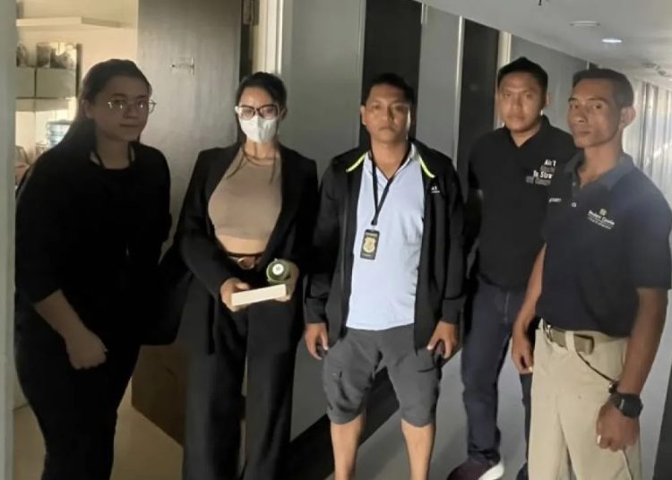 Mangkir Diperiksa Kasus Film Porno, Siskaeee Akhirnya Ditangkap 1 Mangkir Diperiksa Kasus Film Porno, Siskaeee Akhirnya Ditangkap