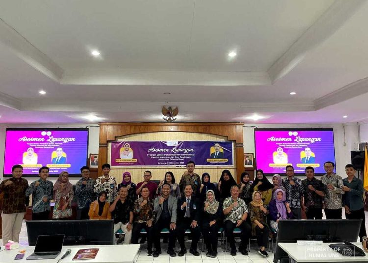 Program Doktor Pendidikan Bahasa Indonesia FKIP UNS Kembali Raih Akreditasi Unggul