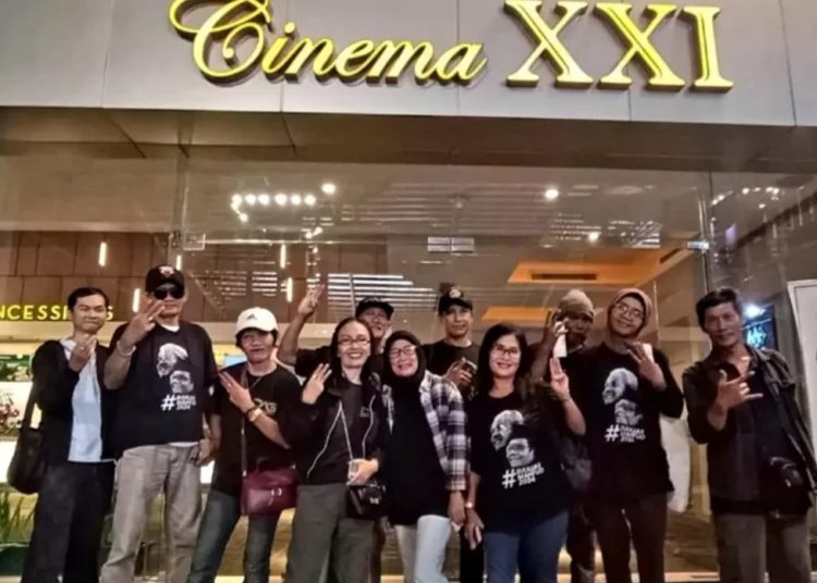XXI Dipenuhi Pendukung Ganjar – Mahfud – Warga Berita 1 XXI Dipenuhi Pendukung Ganjar – Mahfud – Warga Berita