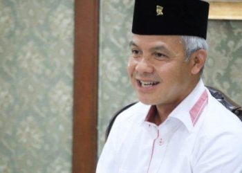 Kunjungi Pesantren di Purworejo, Ganjar Pranowo Berkomitmen Untuk Berikan Intensif Guru Agama – Warga Berita