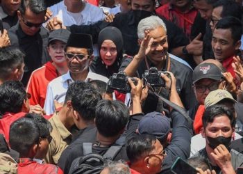 Masyarakat Indonesia Lebih Memilih Ganjar-Mahfud Sebagai Pemimpin Selanjutnya – Warga Berita