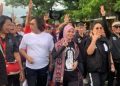 Safari di Manado, Siti Atikoh Senam Pagi dan Silaturahmi Dengan Tokoh Agama – Warga Berita