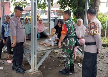 Sinergitas TNI-Polri Polsek Brebes Gelar Patroli Sambang Dengan Babinsa