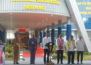 Resmikan Terminal Pakupatan, Jokowi Sebut Kota di Jawa Macet – Warga Berita 9 Resmikan Terminal Pakupatan, Jokowi Sebut Kota di Jawa Macet – Warga Berita
