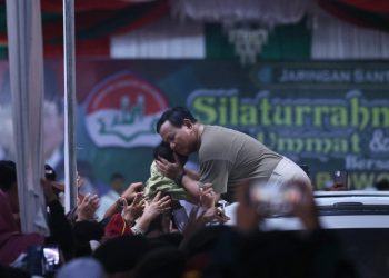 Biarlah, Kita Jalan Terus – Warga Berita
