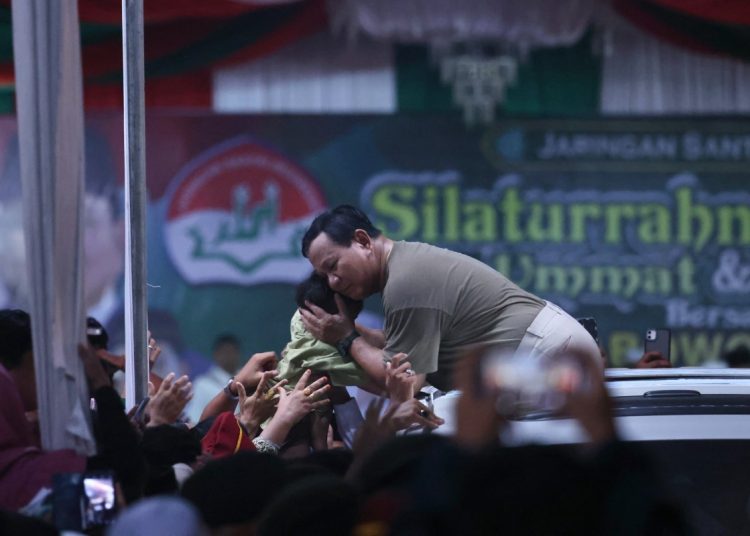 Biarlah, Kita Jalan Terus – Warga Berita 1 Biarlah, Kita Jalan Terus – Warga Berita