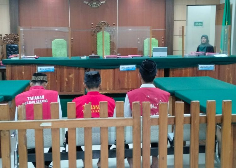 Gara-gara Tak Patungan Miras, Warga Ciruas Tewas Dibunuh Temannya – Warga Berita 1 Gara-gara Tak Patungan Miras, Warga Ciruas Tewas Dibunuh Temannya – Warga Berita