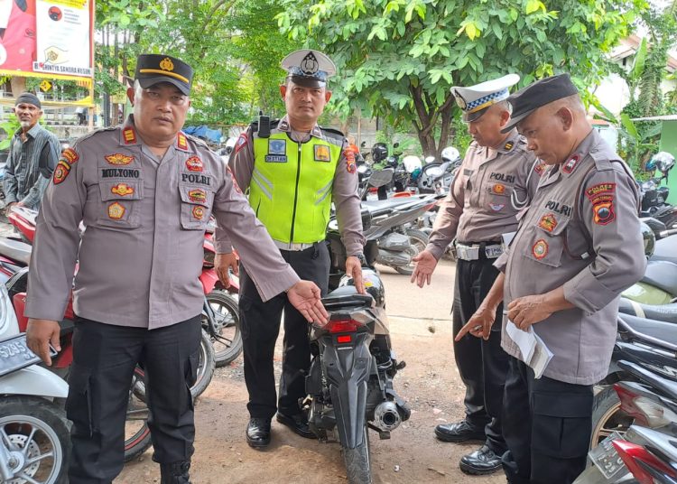 Razia, Polsek Brebes Amankan 6 Sepeda Motor Berknalpot Brong