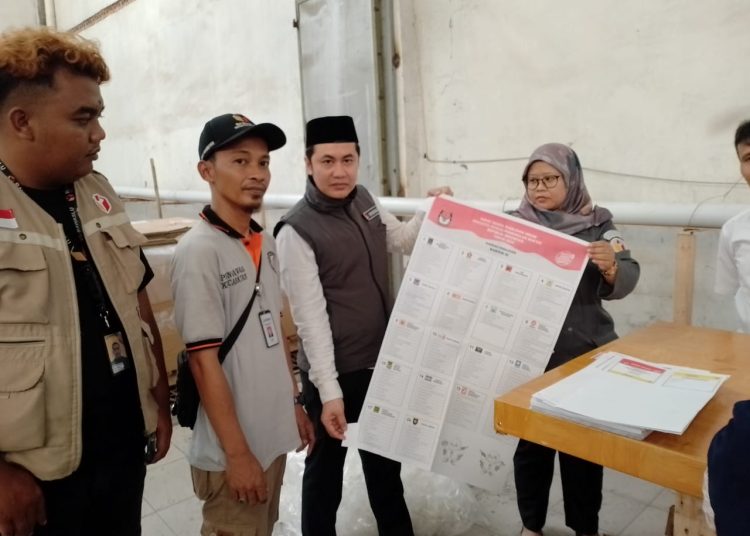 Bawaslu Banten Temukan 56 Ribu Surat Suara di Banten Cacat – Warga Berita 1 Bawaslu Banten Temukan 56 Ribu Surat Suara di Banten Cacat – Warga Berita