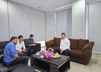 Sambangi Radar Banten, Rektor UMT Ahmad Amarullah Tertarik Program Radar Banten Goes to Campus – Warga Berita