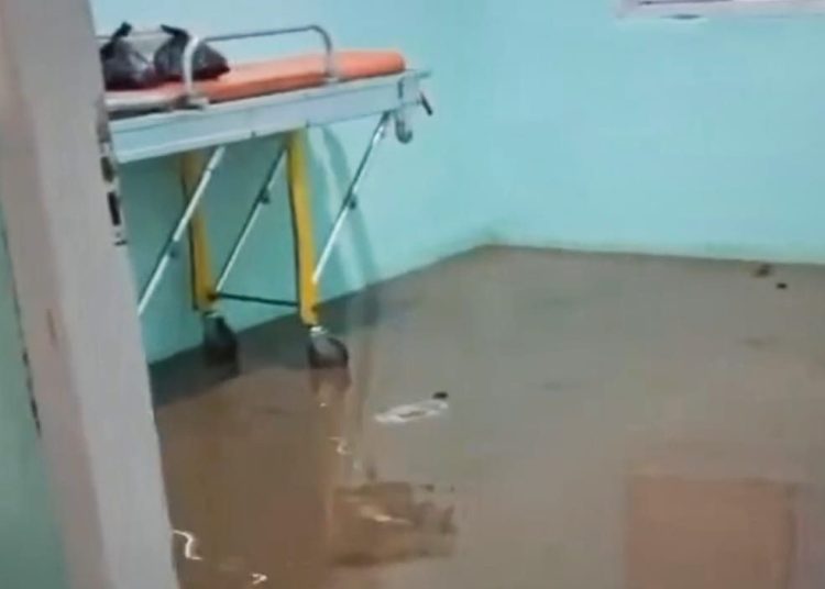 Viral Puskemas di Lebak Kebanjiran, Pasien Lahiran Harus Dievakuasi – Warga Berita