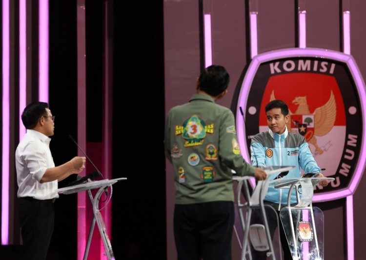 Mohon Maaf jika Ada Kata-kata yang Salah – Warga Berita 1 Mohon Maaf jika Ada Kata-kata yang Salah – Warga Berita