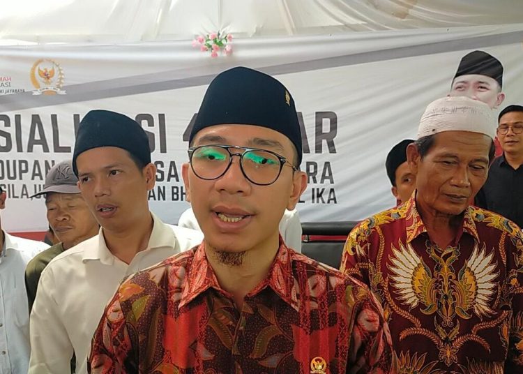 Berbeda Dukungan Dengan Sang Ayah, Hasbi Jayabaya Optimis Ganjar-Mahfud Menang – Warga Berita